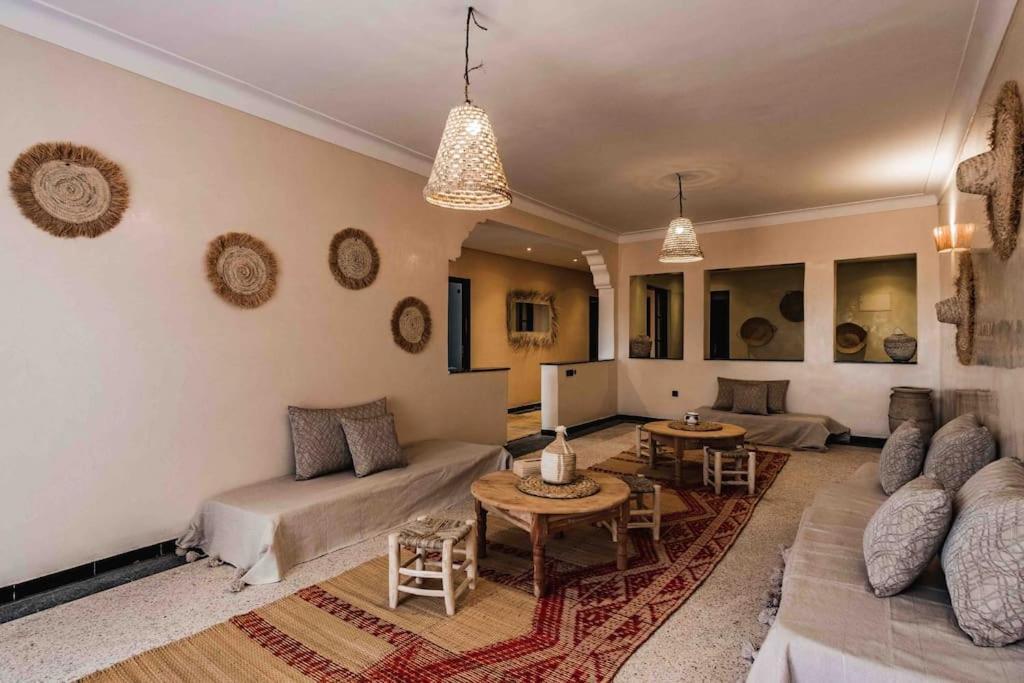 Central Majorelle Apartment Sleeps 4 Marrakesch Exterior foto