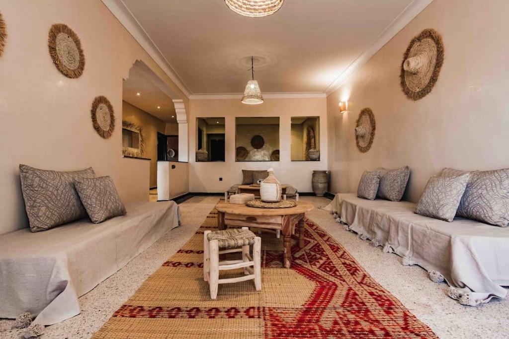 Central Majorelle Apartment Sleeps 4 Marrakesch Exterior foto